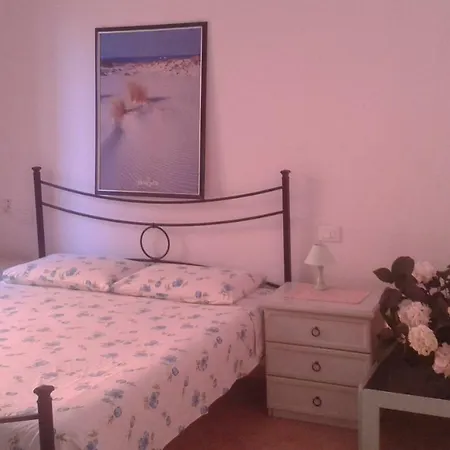 L'Onda Blu Bed and Breakfast Domus De Maria Esterno foto
