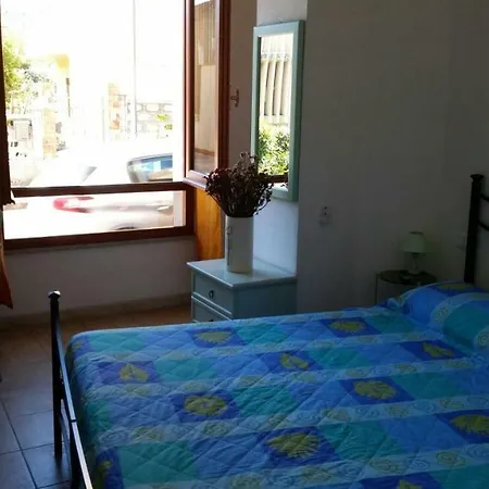 L'Onda Blu Bed and Breakfast Domus De Maria Esterno foto